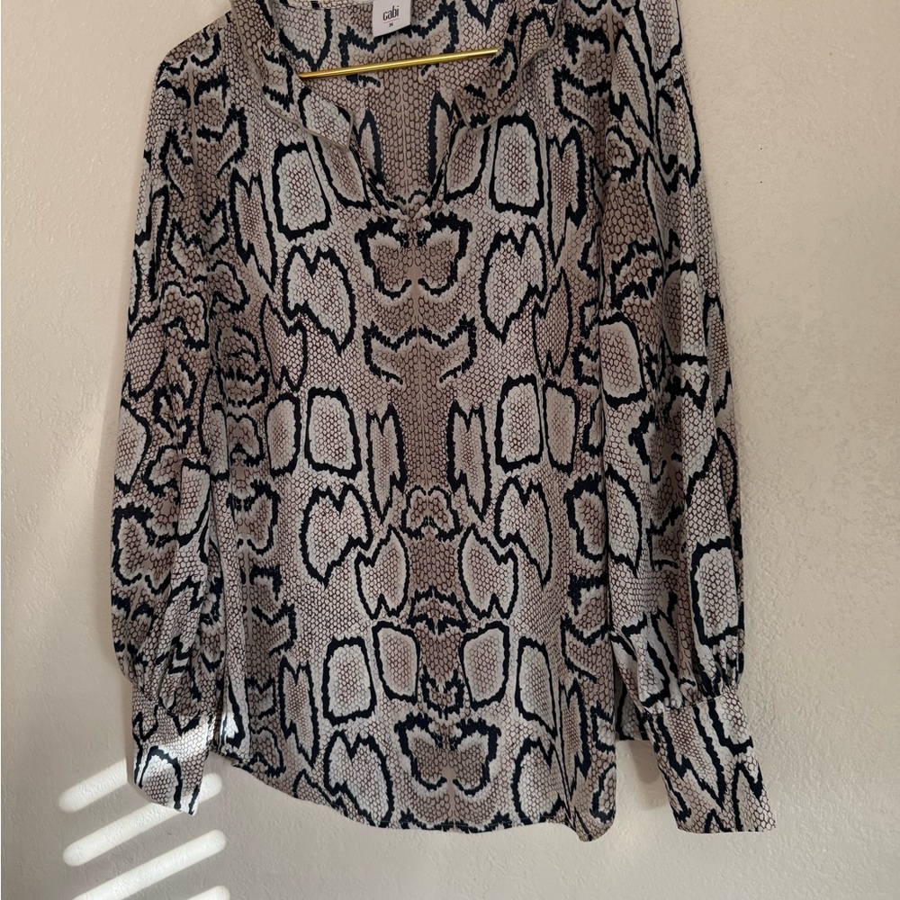 CAbi Black and White Graphic Blouse with Mandarin Collar